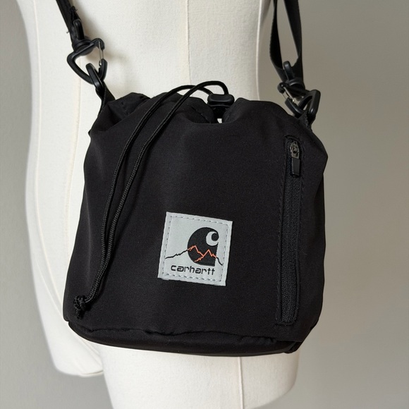 Carhartt Wip Bucket Outdoor Black Crossbody Bag - Picture 2 of 14